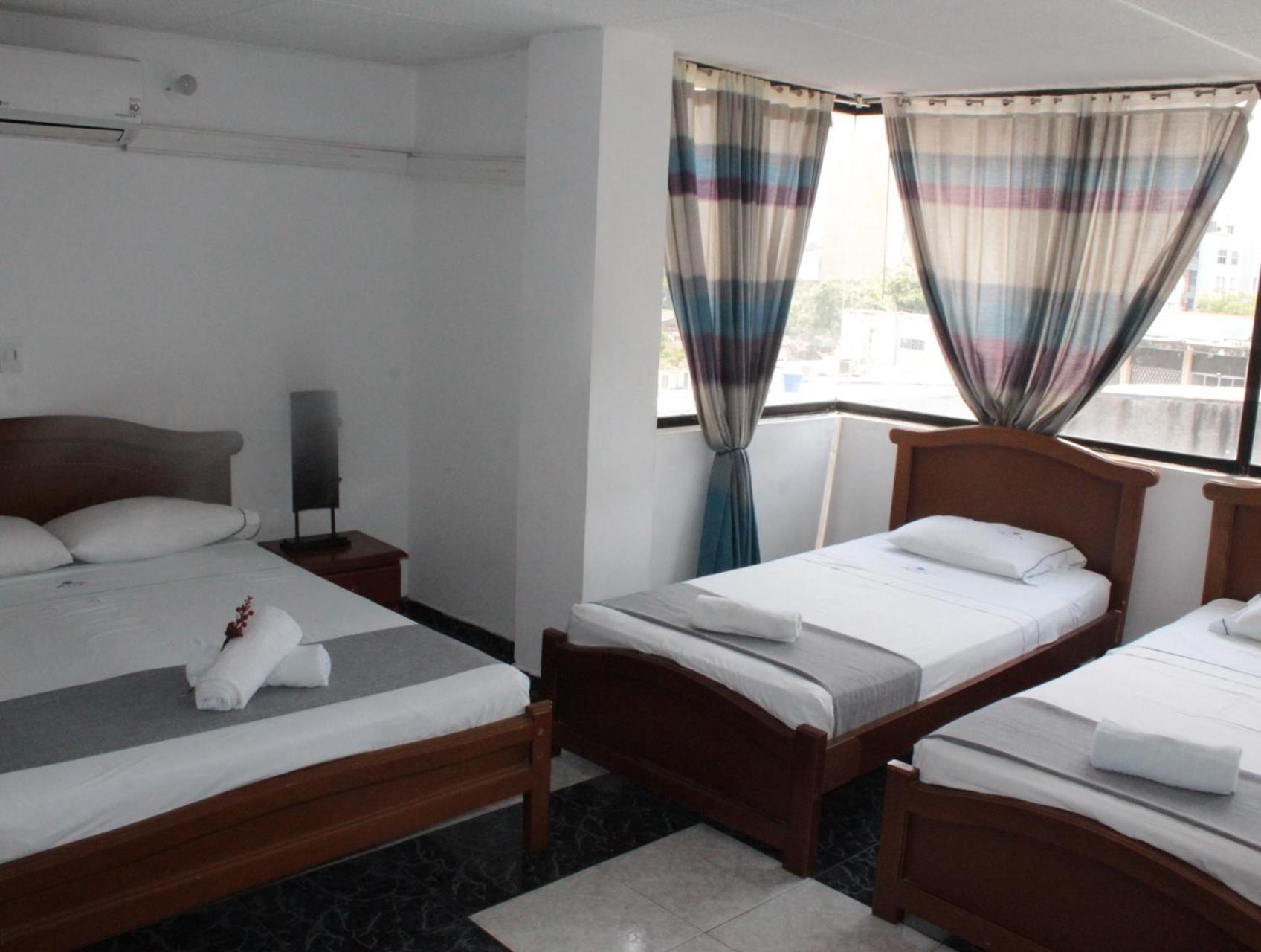 Hotel Dinastia Real Neiva Неива Екстериор снимка